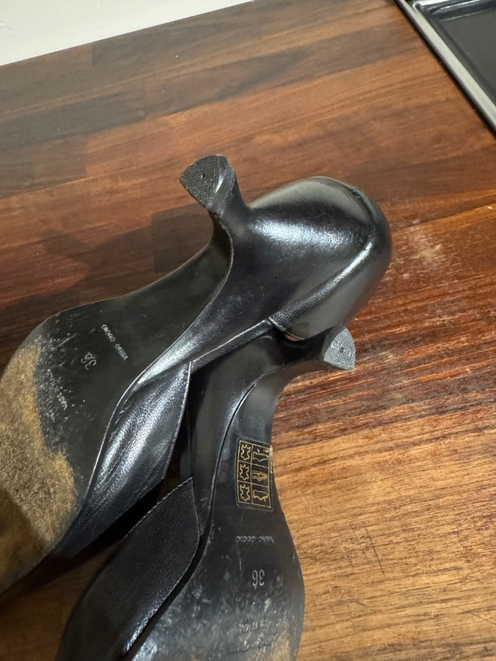 Vintage Miu Miu Black Leather Square Toe Kitten Heels Size 36 - Picture 12 of 13
